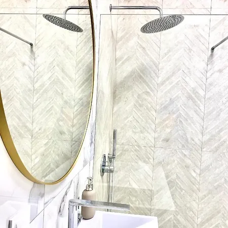 דירה Luksusowy Z Widokiem, Basenem I Sauna Hanza Tower *