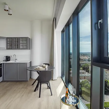 Luksusowy Z Widokiem, Basenem I Sauna Hanza Tower