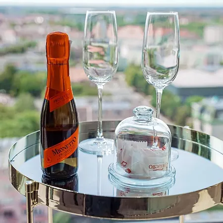 Luksusowy Z Widokiem, Basenem I Sauna Hanza Tower 슈체친