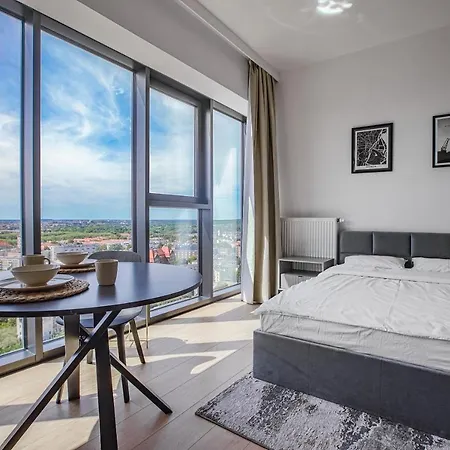 Apartment Luksusowy Z Widokiem, Basenem I Sauna Hanza Tower