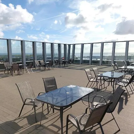 Luksusowy Z Widokiem, Basenem I Sauna Hanza Tower * Stettino