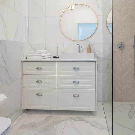 Luksusowy Z Widokiem, Basenem I Sauna Hanza Tower Appartamento *