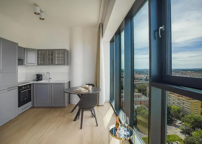 Luksusowy Z Widokiem, Basenem I Sauna Hanza Tower Appartement *